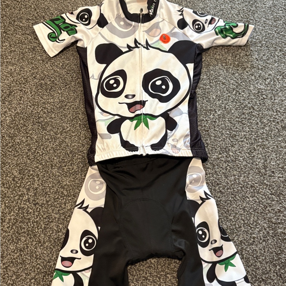 Kids Panda Cycling Jersey and Shorts Set - size medium